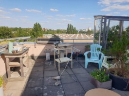 Failure Futures Fabrications